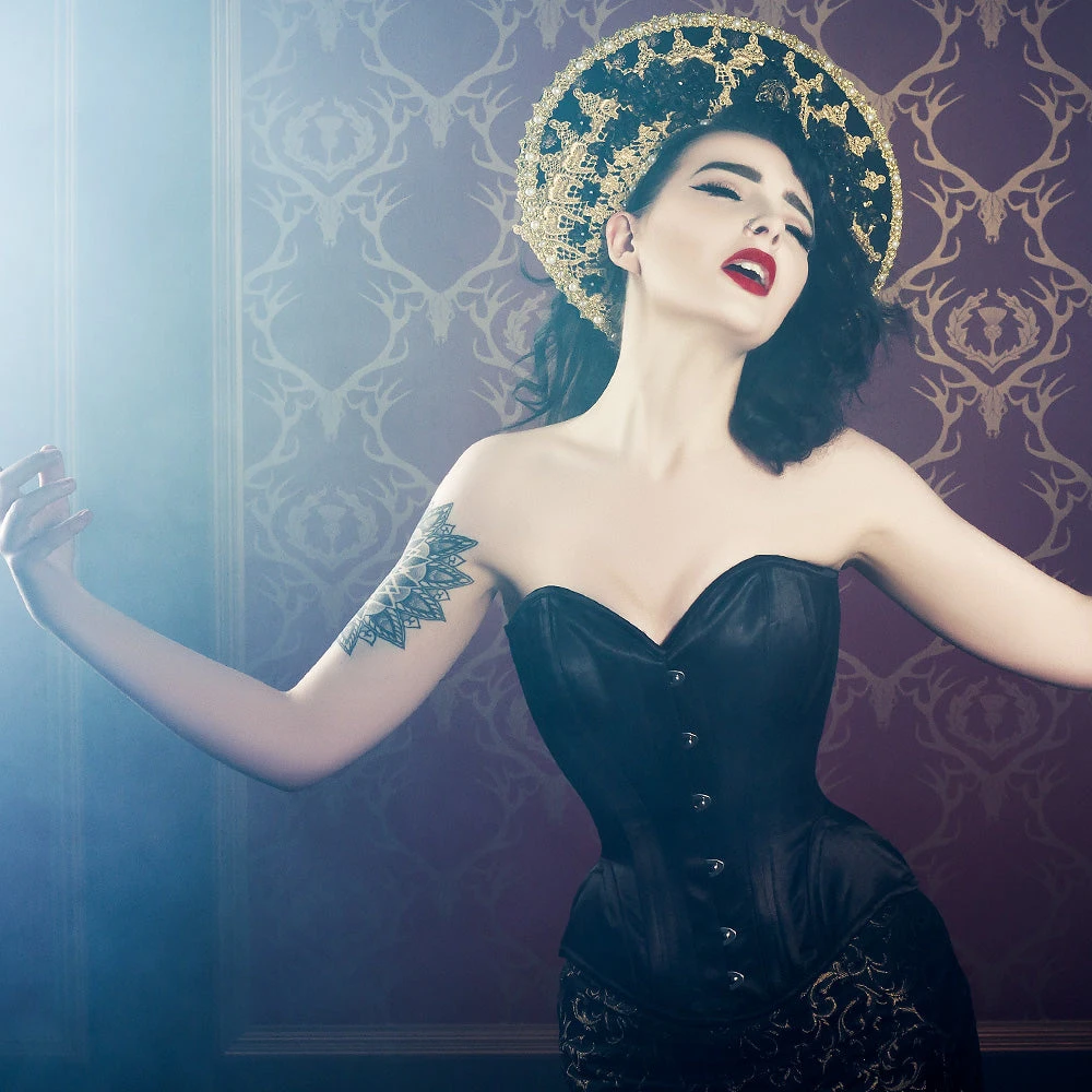 Overbust With Hip Panels And Curved Hem 4 Overbust With Hip Panels And Curved Hem - Image 4