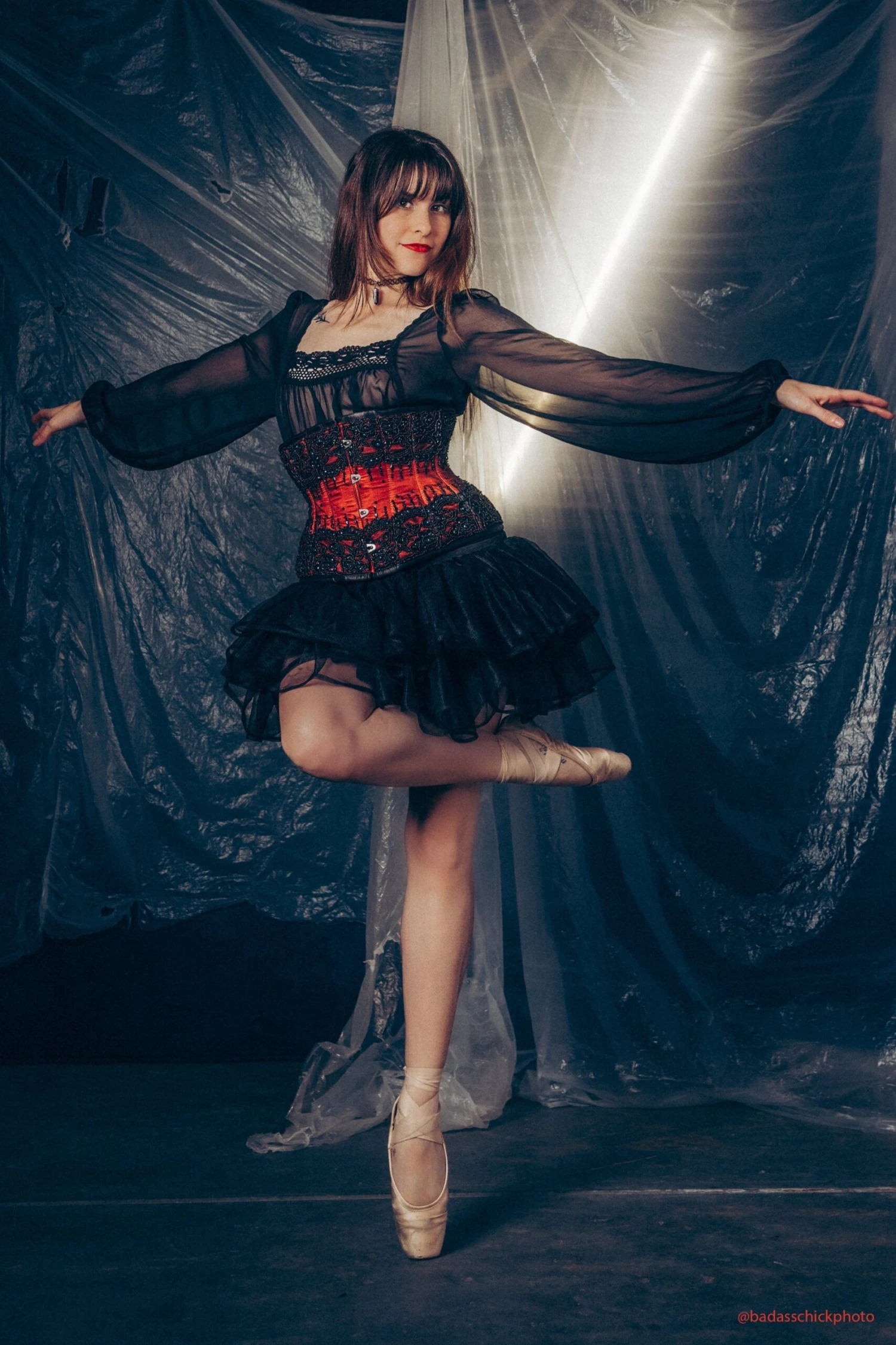 BURGUNDY COUTURE WASPIE CORSET 2 BURGUNDY COUTURE WASPIE CORSET - Image 2