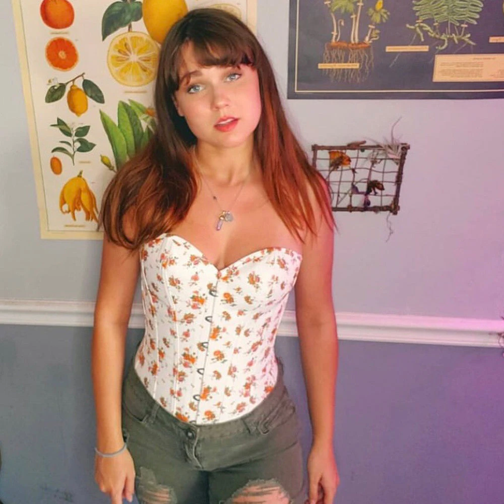 Floral Classic White Overbust With Sweetheart Neckline 20 Floral Classic White Overbust With Sweetheart Neckline - Image 20