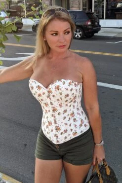 Floral Classic White Overbust With Sweetheart Neckline 29 Floral Classic White Overbust With Sweetheart Neckline -Corset Story CSFT021 Customerpic June2021 8