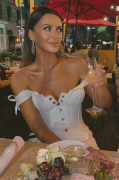 White Cotton Embroidery Anglaise Overbust With Gathered Bust 26 White Cotton Embroidery Anglaise Overbust With Gathered Bust -Corset Story CSFT052 Customerpic June2021 1 8d3b034e c40e 4634 a96b a42ca5c0ae4b