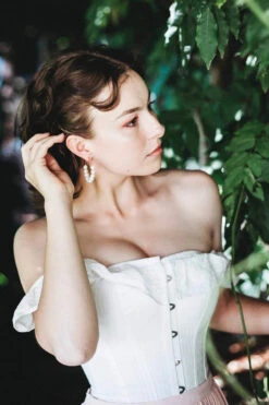 White Cotton Straight Bustline Corset Top With Off The Shoulder Sleeves 35 White Cotton Straight Bustline Corset Top With Off The Shoulder Sleeves -Corset Story CSFT101 Customerpic June2021 11