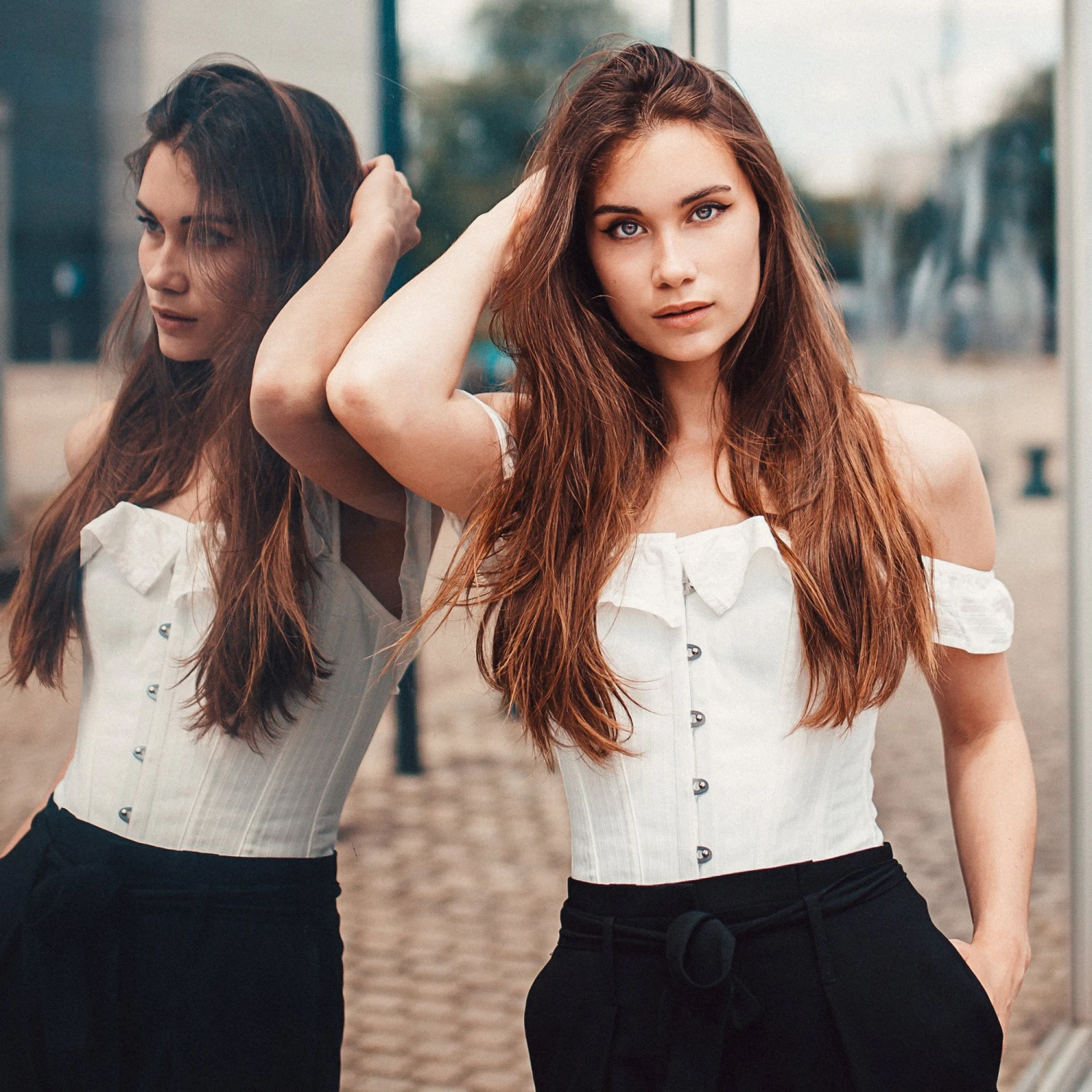 White Cotton Straight Bustline Corset Top With Off The Shoulder Sleeves 9 White Cotton Straight Bustline Corset Top With Off The Shoulder Sleeves - Image 9