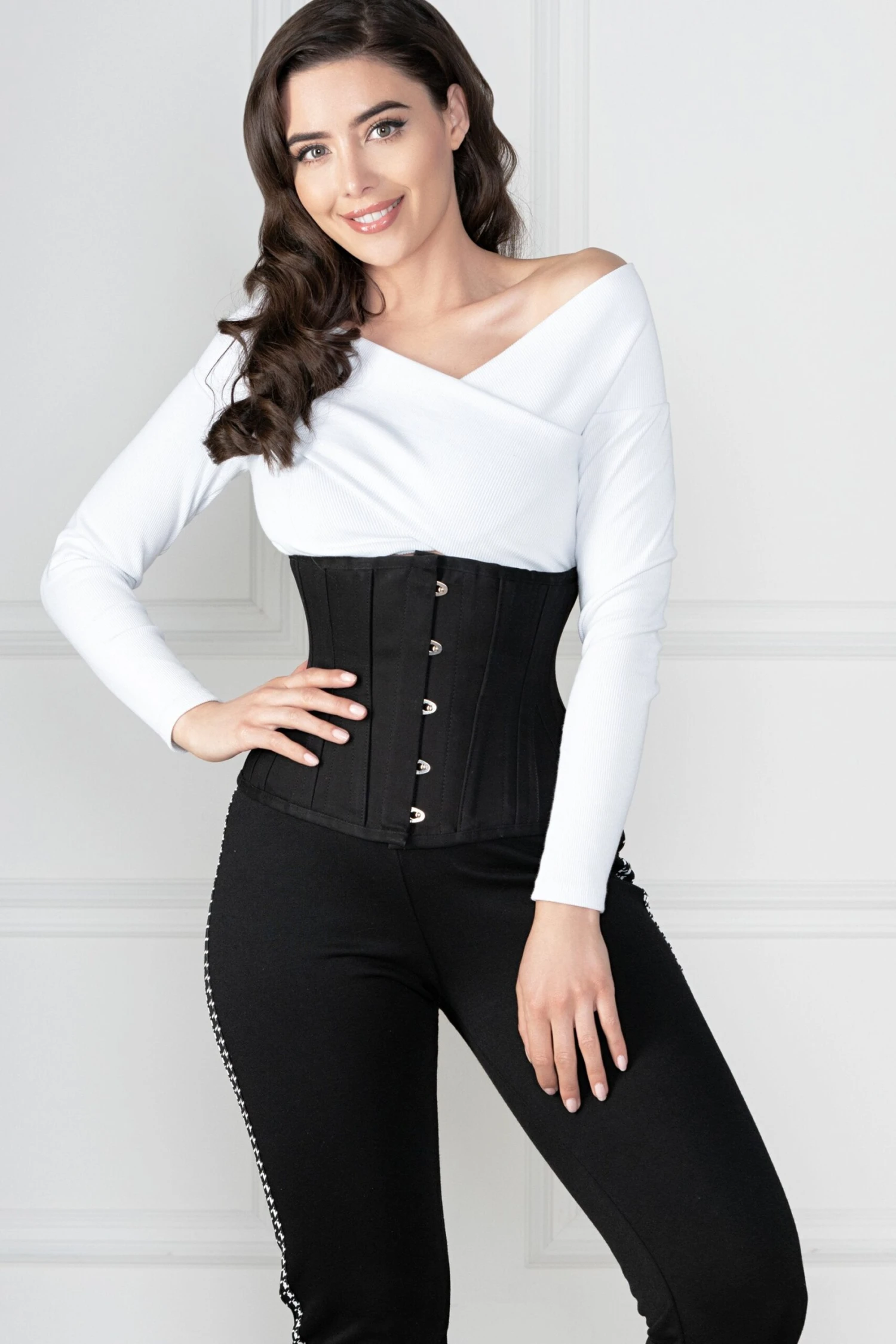 Black Cotton Twill Classic Underbust Waist Trainer With Hip Gores 8 Black Cotton Twill Classic Underbust Waist Trainer With Hip Gores - Image 8
