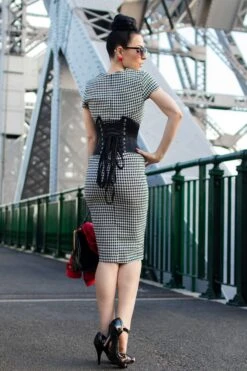 Black Satin Waist Training Waspie Underbust 29 Black Satin Waist Training Waspie Underbust -Corset Story EXP008 September 2020 website 3 4e5a0e90 f586 4f0d 88d1 7fb18e8f4c4f