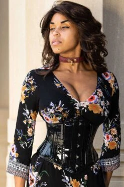 Black PVC Waist Training Waspie Underbust 38 Black PVC Waist Training Waspie Underbust -Corset Story MY 500 September2020 website 3