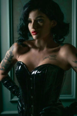 Black PVC Classic Overbust Corset -Corset Story MY 501 Customerpic June2021 4 a18e8436 af14 4c7c a05b a2019b4f94d3