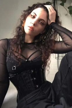 Black PVC Classic Underbust Waist Trainer With Hip Gores 26 Black PVC Classic Underbust Waist Trainer With Hip Gores -Corset Story MY 502 Customerpic June2021 1
