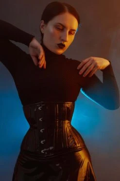 Black PVC Classic Underbust Waist Trainer With Hip Gores 29 Black PVC Classic Underbust Waist Trainer With Hip Gores -Corset Story MY 502 website 4