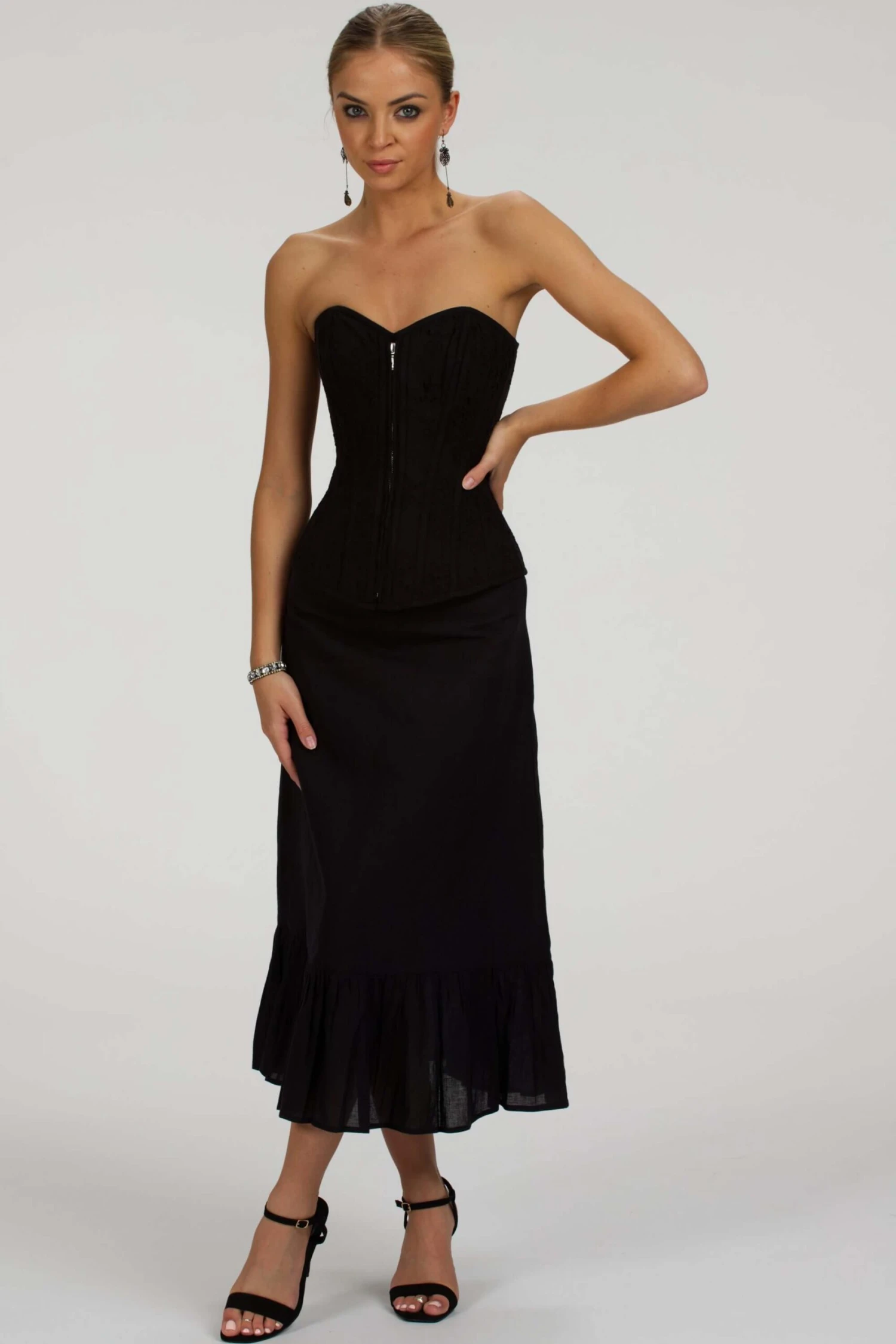 Dahlia Black Broderie Anglaise Cotton Overbust Corset With Zip Front 4 Dahlia Black Broderie Anglaise Cotton Overbust Corset With Zip Front - Image 4