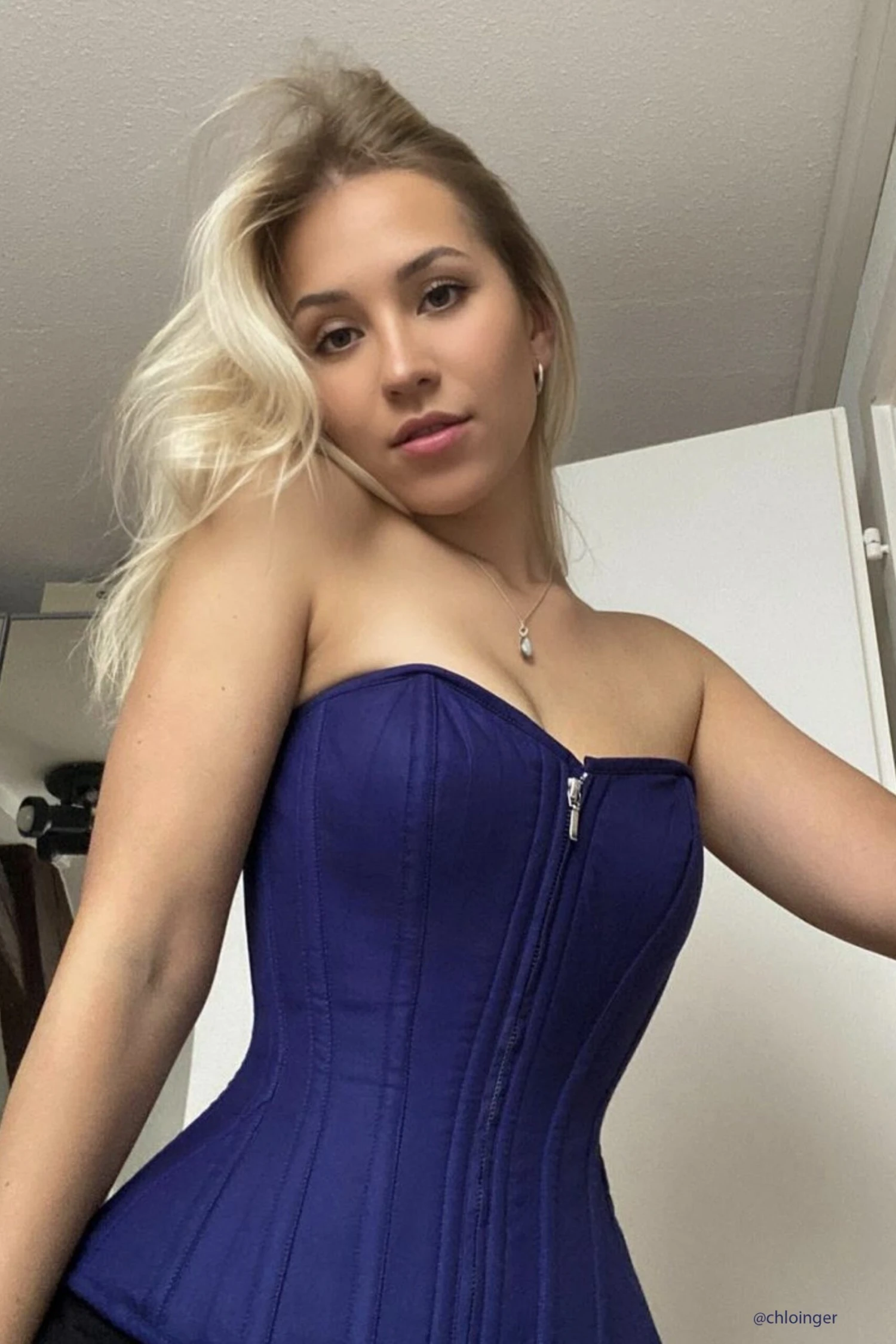 Dahlia Summer Navy Viscose Overbust Corset With Zip Front 2 Dahlia Summer Navy Viscose Overbust Corset With Zip Front - Image 2