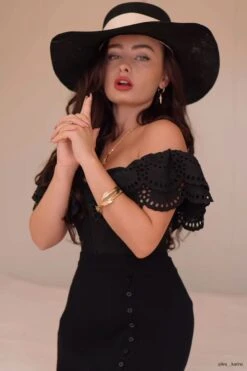 Alyssum Black Broderie Anglaise Cotton Corset Top With Double Frill Sleeves 30 Alyssum Black Broderie Anglaise Cotton Corset Top With Double Frill Sleeves -Corset Story SC 036 lira karina 3