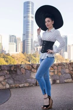 Classic Underbust - Jet Black 19 Classic Underbust - Jet Black -Corset Story VICSFA1008JBK September 2020 website 1 d70ffbc2 560d 4f83 a290 2c8671902977