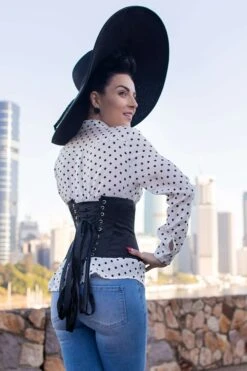 Classic Underbust - Jet Black 22 Classic Underbust - Jet Black -Corset Story VICSFA1008JBK September 2020 website 4 12cf5d5e 911a 4a27 beea 75a5aef08137