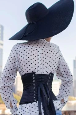 Classic Underbust - Jet Black 21 Classic Underbust - Jet Black -Corset Story VICSFA1008JBK September 2020 website 5 0bae3f20 d754 43e1 a6b5 3f2ccc65fad5